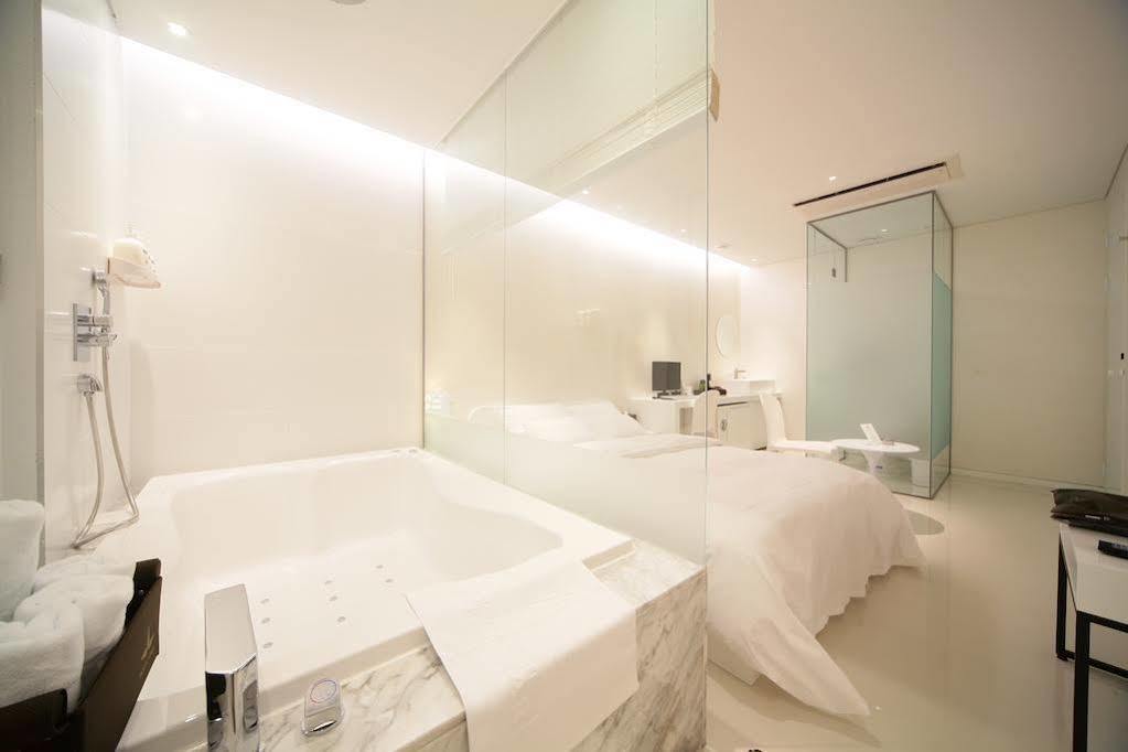 Star Hotel 3*